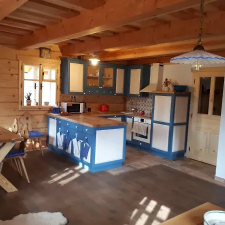 Pomnenka 빌라 Komorní Lhotka